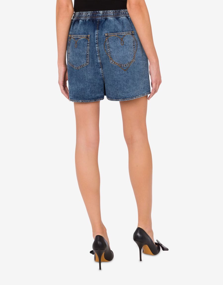 MOSCHINO Heart Pocket shorts 25024 - Image 4