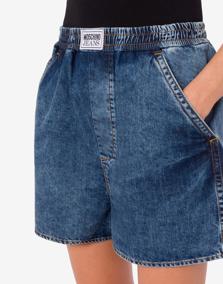 MOSCHINO Heart Pocket shorts 25024 - Image 2